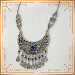 💕Beautiful Vintage Silvertone Bollywood Style Necklace💕